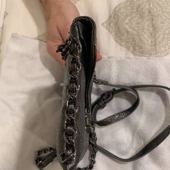 Sondra Roberts cross body bag - Picture 5 of 11